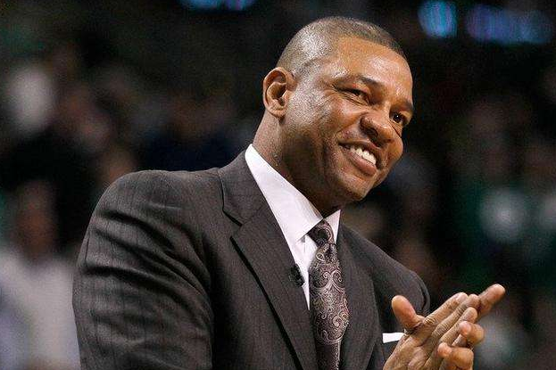  快船主教练突发言论引发争议  