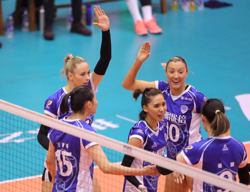  格勒诺布尔主场氛围火爆，球迷助威催生球队超常发挥